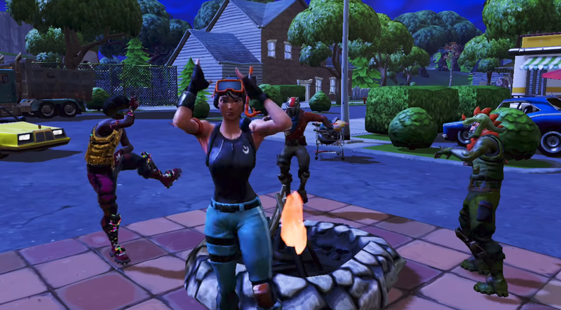 Illustration for article titled Microsoft Says Sony Is Holding Back Fortnite Cross-Play